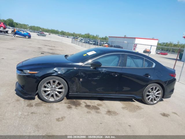 3MZBPAEM4LM116290 Mazda Mazda3 Premium Package