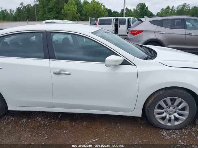 Nissan Altima 2.5 S 2017 1N4AL3AP1HN327147 Image 14