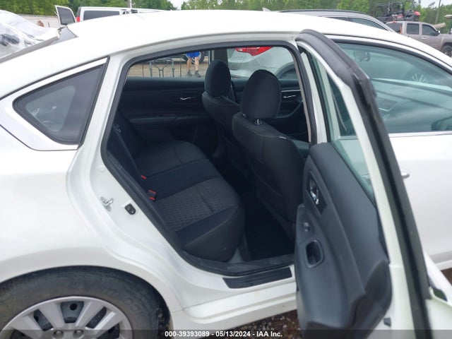 Nissan Altima 2.5 S 2017 1N4AL3AP1HN327147 Image 8
