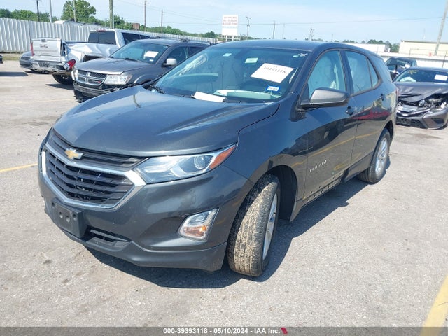 Chevrolet EQUINOX LS 2018 2GNAXHEV9J6240604 Image 2