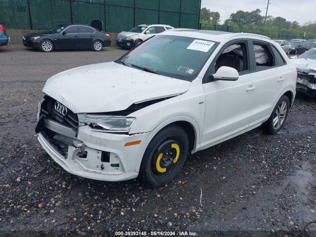 WA1BCCFS4JR019524 Audi Q3 2.0t Premium/2.0t Sport Premium