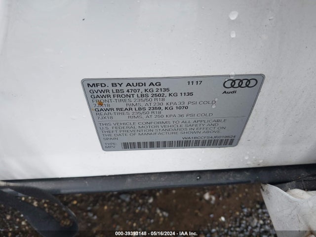 WA1BCCFS4JR019524 Audi Q3 2.0t Premium/2.0t Sport Premium