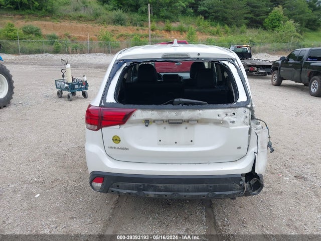 Mitsubishi Outlander Se 2.4 2020 JA4AD3A35LZ004705 Image 17