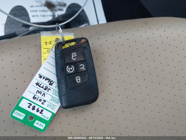 3VWE57BU0KM228609 Volkswagen Jetta 1.4t Sel
