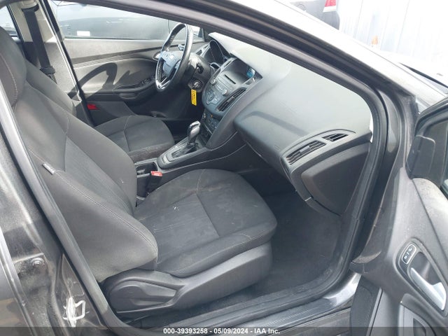 Ford FOCUS SE 2015 1FADP3K25FL348371 Image 5