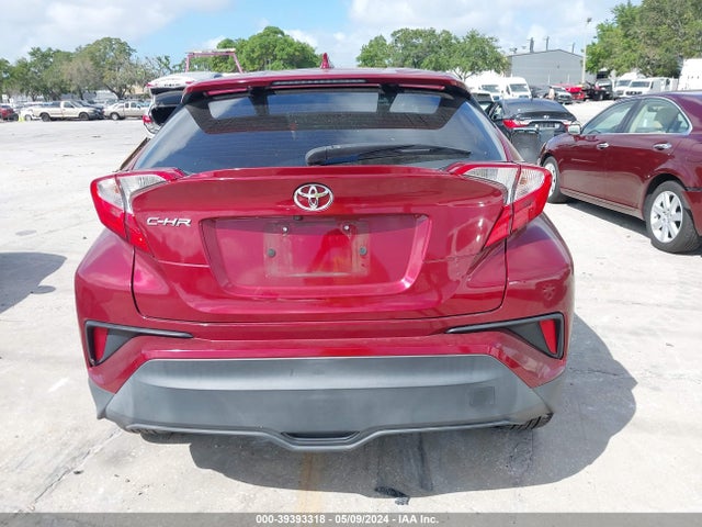 Toyota C-HR XLE 2018 NMTKHMBX6JR010399 Image 17