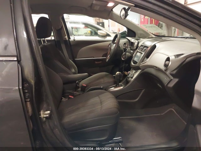 Chevrolet Sonic Lt Auto 2014 1G1JC5SH0E4181735 Image 5