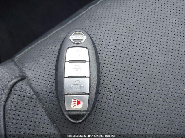 JN1BJ1CR9HW108201 Nissan Rogue Sport Sl