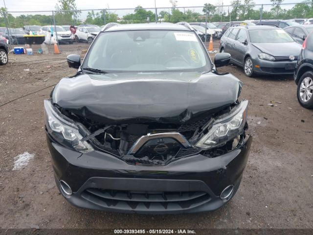 JN1BJ1CR9HW108201 Nissan Rogue Sport Sl