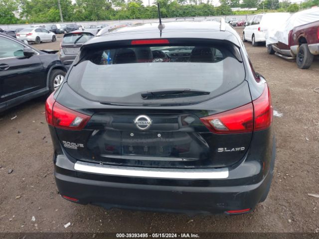 JN1BJ1CR9HW108201 Nissan Rogue Sport Sl
