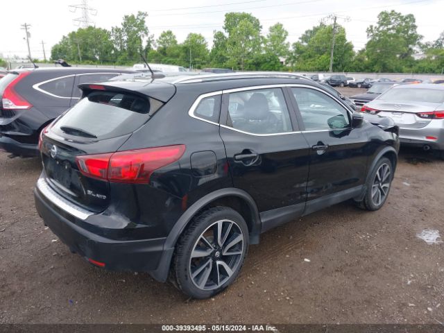JN1BJ1CR9HW108201 Nissan Rogue Sport Sl