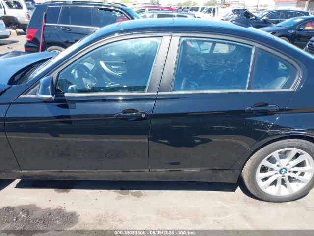 WBA8E1G59HNU13039 BMW 320i
