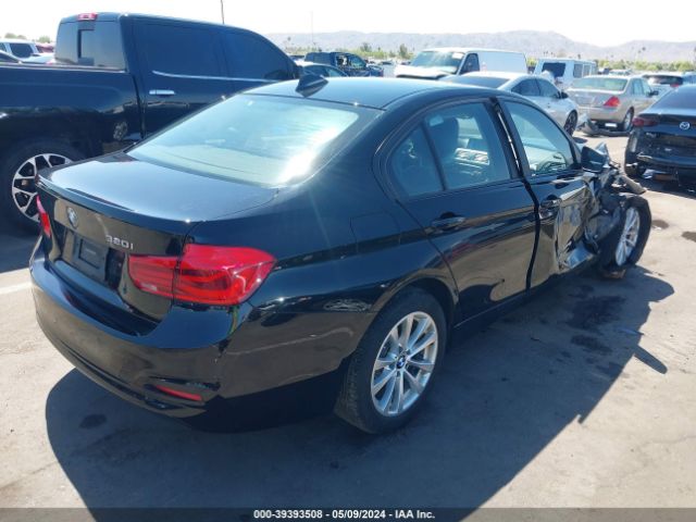 WBA8E1G59HNU13039 BMW 320i