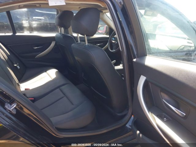 WBA8E1G59HNU13039 BMW 320i