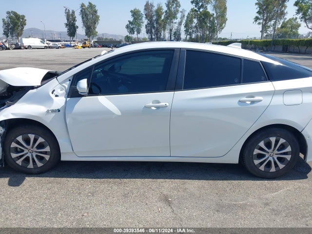 Toyota Prius Prime Limited 2021 JTDKAMFP6M3189582 Image 14