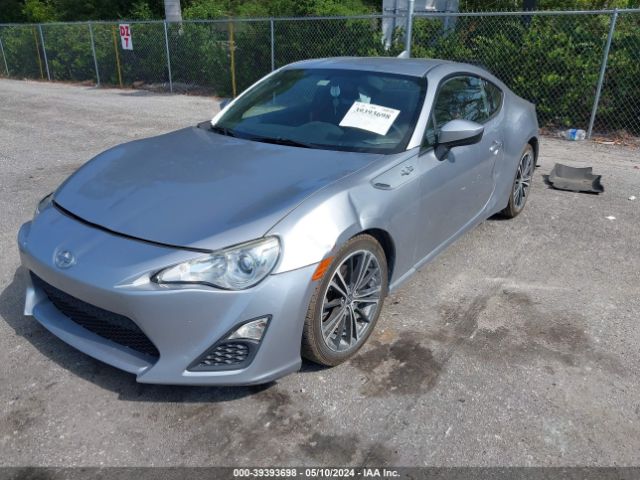 JF1ZNAA15F8712784 Scion FR-S