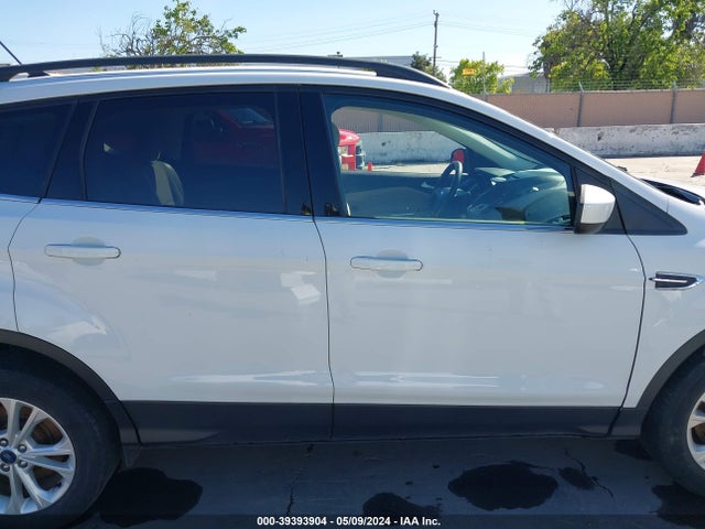 Ford ESCAPE SE 2018 1FMCU9GD9JUA90284 Image 13