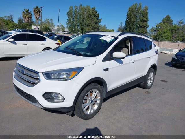 Ford ESCAPE SE 2018 1FMCU9GD9JUA90284 Image 2