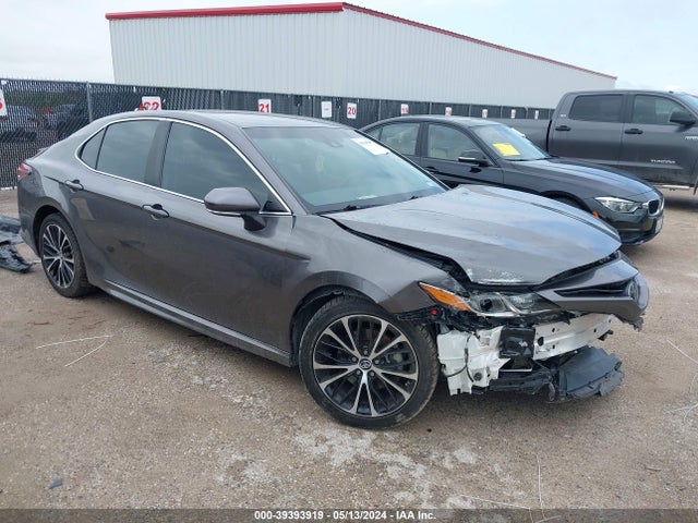Toyota CAMRY SE 2018 4T1B11HK3JU563860 zdjęcie główne