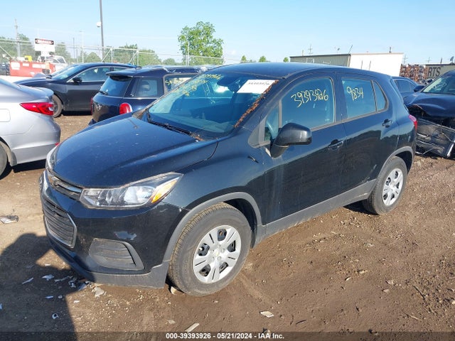 Chevrolet TRAX LS 2017 3GNCJKSB7HL269834 Image 2