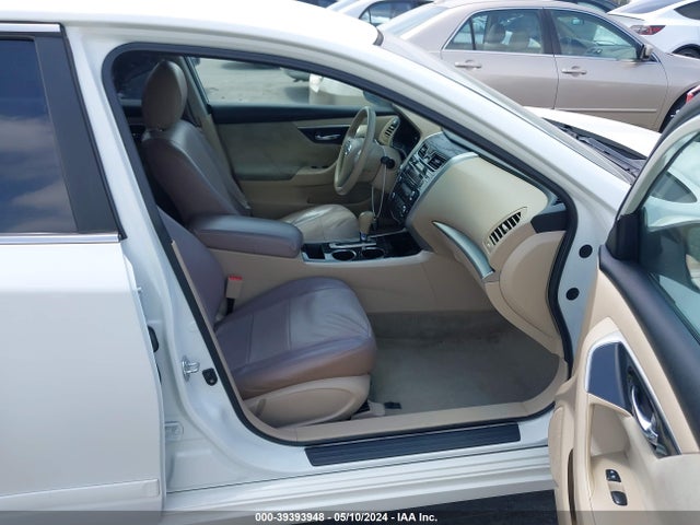Nissan Altima 2.5 S 2014 1N4AL3AP7EN384898 Image 5