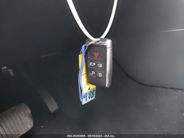 SALRG2RVXL2430004 Land Rover Discovery Se