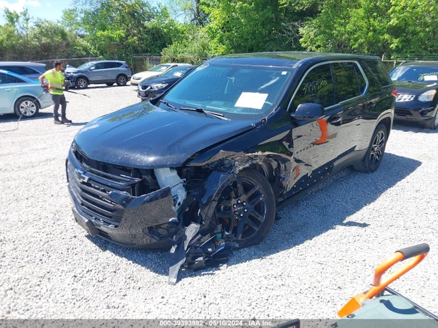 Chevrolet Traverse Ls 2019 1GNEVFKW4KJ260224 Image 2