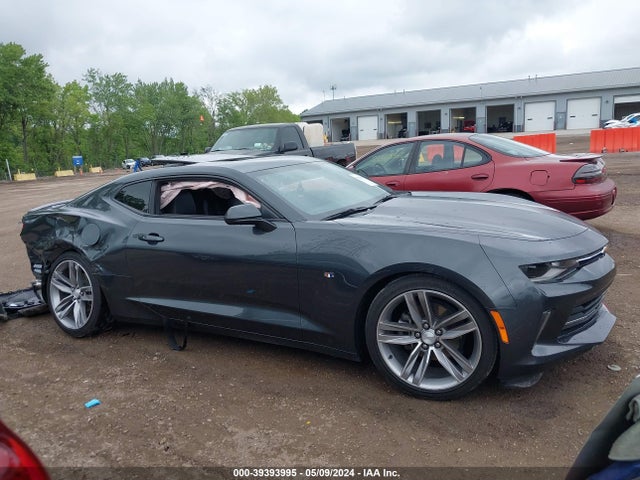 Chevrolet Camaro 2lt 2018 1G1FD1RS3J0159873 Image 12