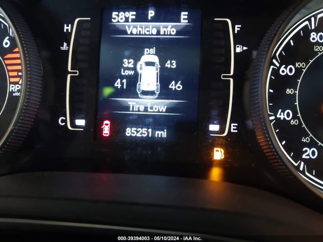 1C4PJMCB9KD226873 Jeep Cherokee Latitude 4x4