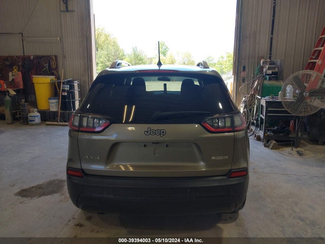 1C4PJMCB9KD226873 Jeep Cherokee Latitude 4x4