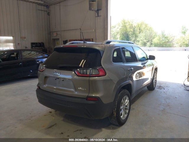 1C4PJMCB9KD226873 Jeep Cherokee Latitude 4x4