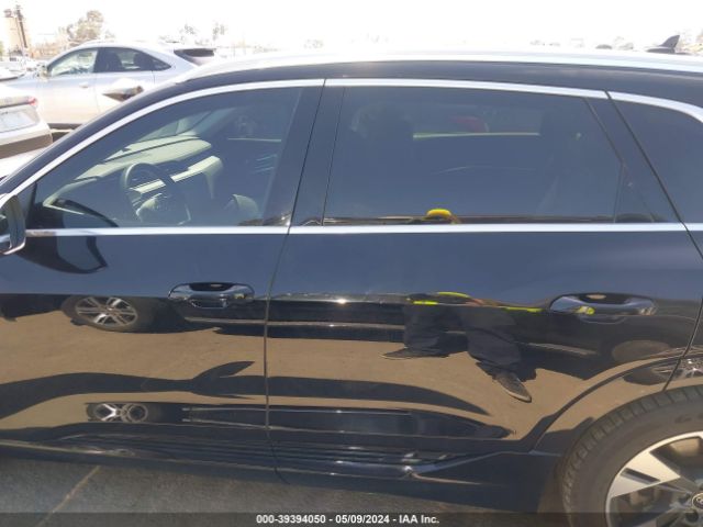 WA1AAAGE2NB020426 Audi E-tron Premium Quattro