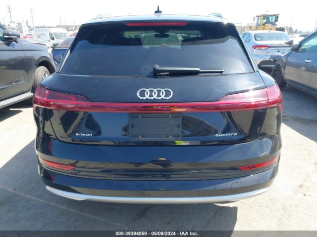 WA1AAAGE2NB020426 Audi E-tron Premium Quattro