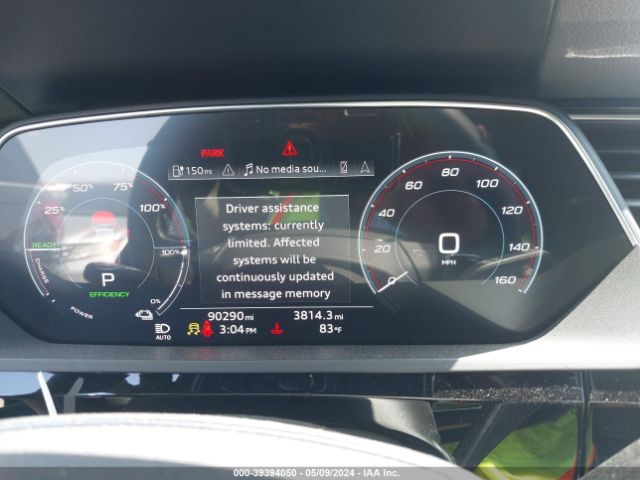 WA1AAAGE2NB020426 Audi E-tron Premium Quattro