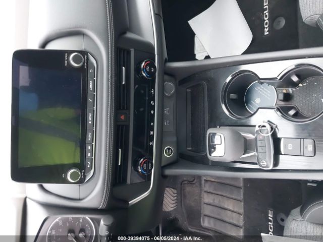 5N1BT3BA9PC876237 Nissan Rogue Sv Fwd