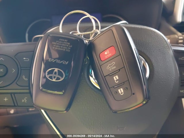 Toyota Rav4 Xle Premium 2024 2T3A1RFV9RC426336 Image 11