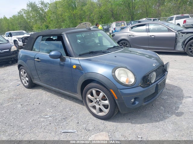 2009 MINI COOPER WMWMR33529TU96170 Photo 0