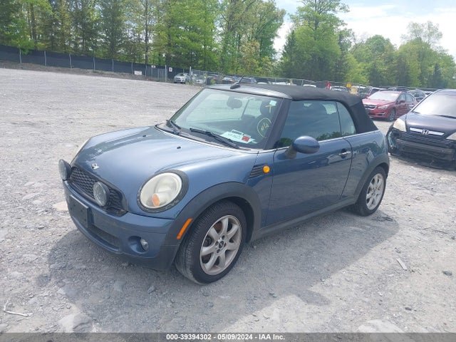 2009 MINI COOPER WMWMR33529TU96170 Photo 1