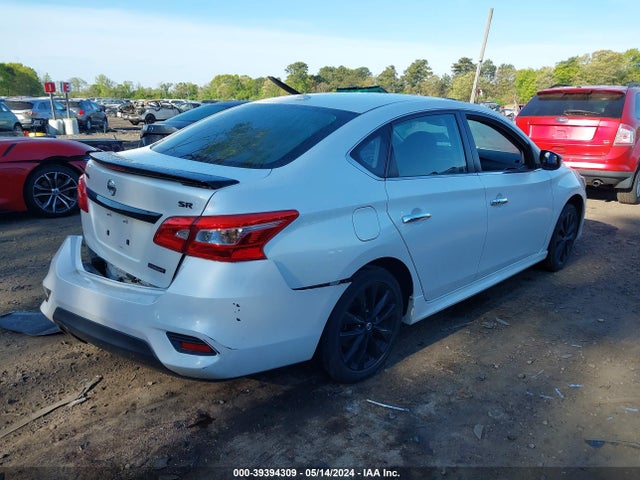 Nissan SENTRA SR 2018 3N1AB7AP1JY238646 Image 4