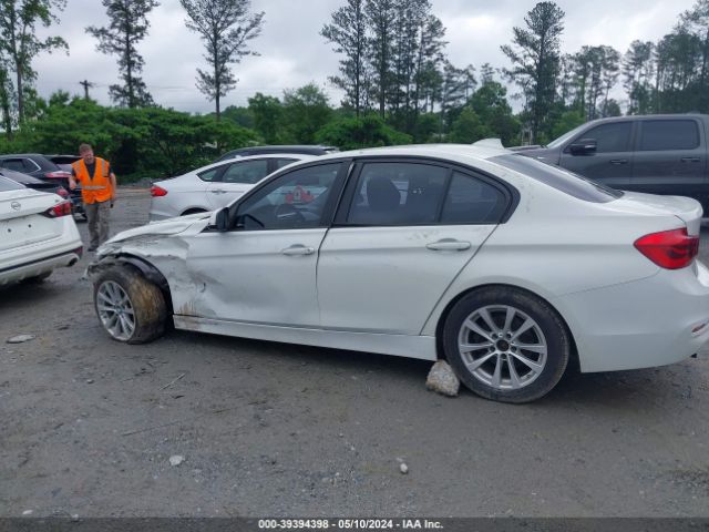 WBA8A9C54JAH13961 BMW 320i