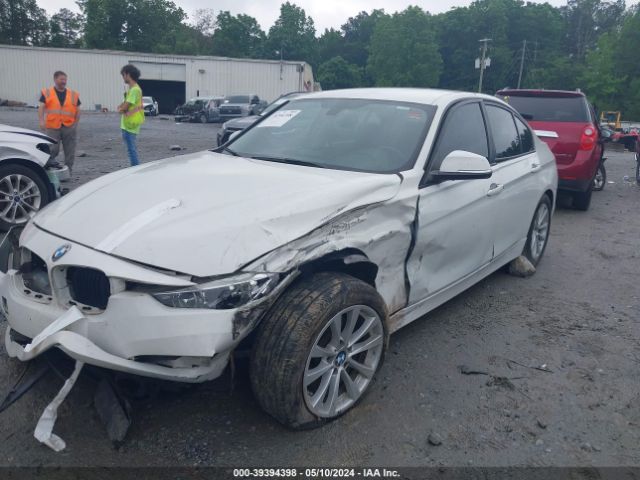 WBA8A9C54JAH13961 BMW 320i