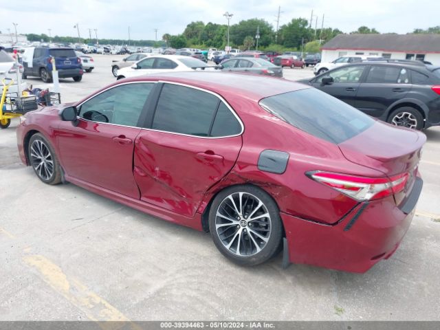 4T1B11HK0JU583709 Toyota CAMRY SE