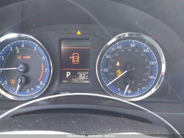 2T1BURHEXJC012181 Toyota COROLLA LE
