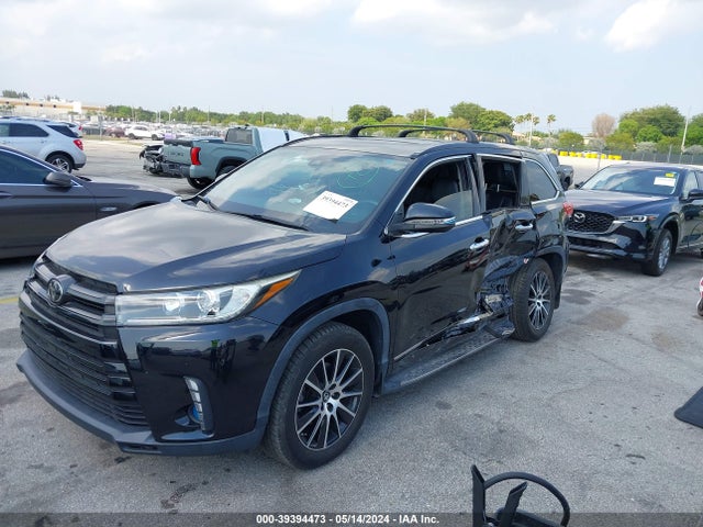 Toyota Highlander Se/xle 2017 5TDKZRFH3HS523487 Image 2