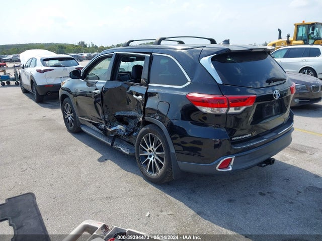 Toyota Highlander Se/xle 2017 5TDKZRFH3HS523487 Image 3