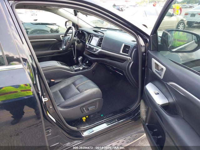 Toyota Highlander Se/xle 2017 5TDKZRFH3HS523487 Image 5