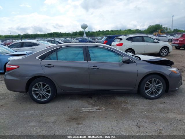 4T1BF1FKXHU744632 Toyota CAMRY SE
