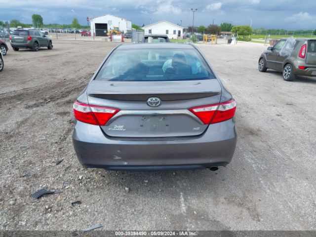 4T1BF1FKXHU744632 Toyota CAMRY SE