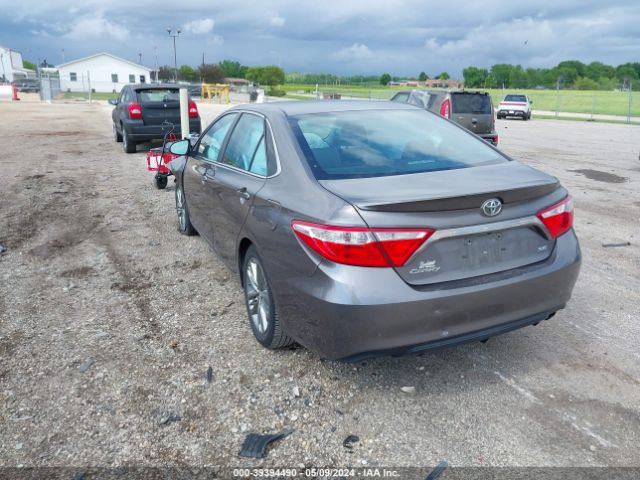 4T1BF1FKXHU744632 Toyota CAMRY SE