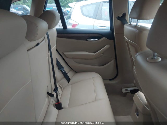 BMW X1 Xdrive28i 2014 WBAVL1C52EVY11798 Image 8